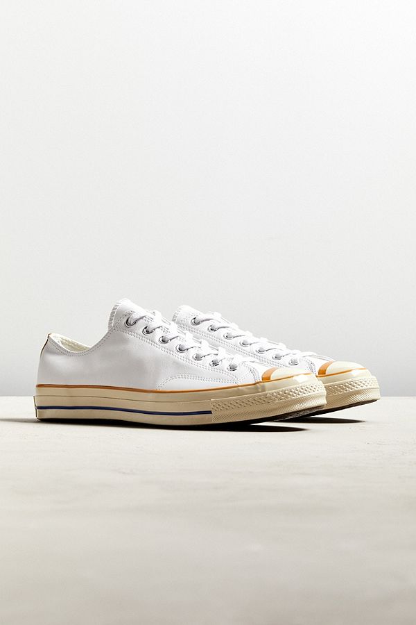 Chuck 70 Leather Low Top Sneaker