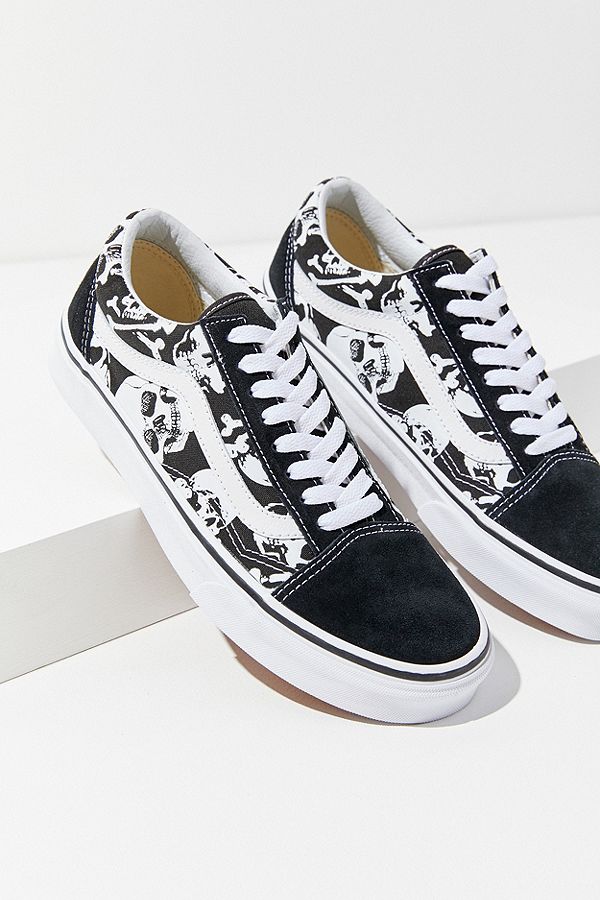 Old Skool Skull Sneaker