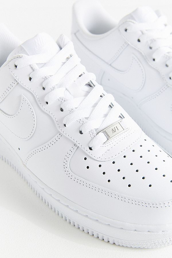 Air Force 1 ’07 Sneaker