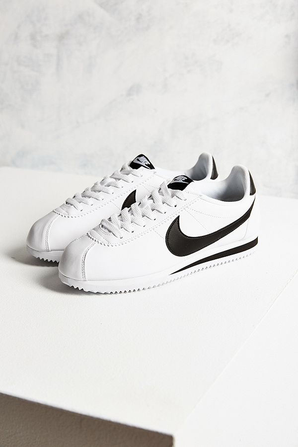 Classic Cortez Leather Sneaker