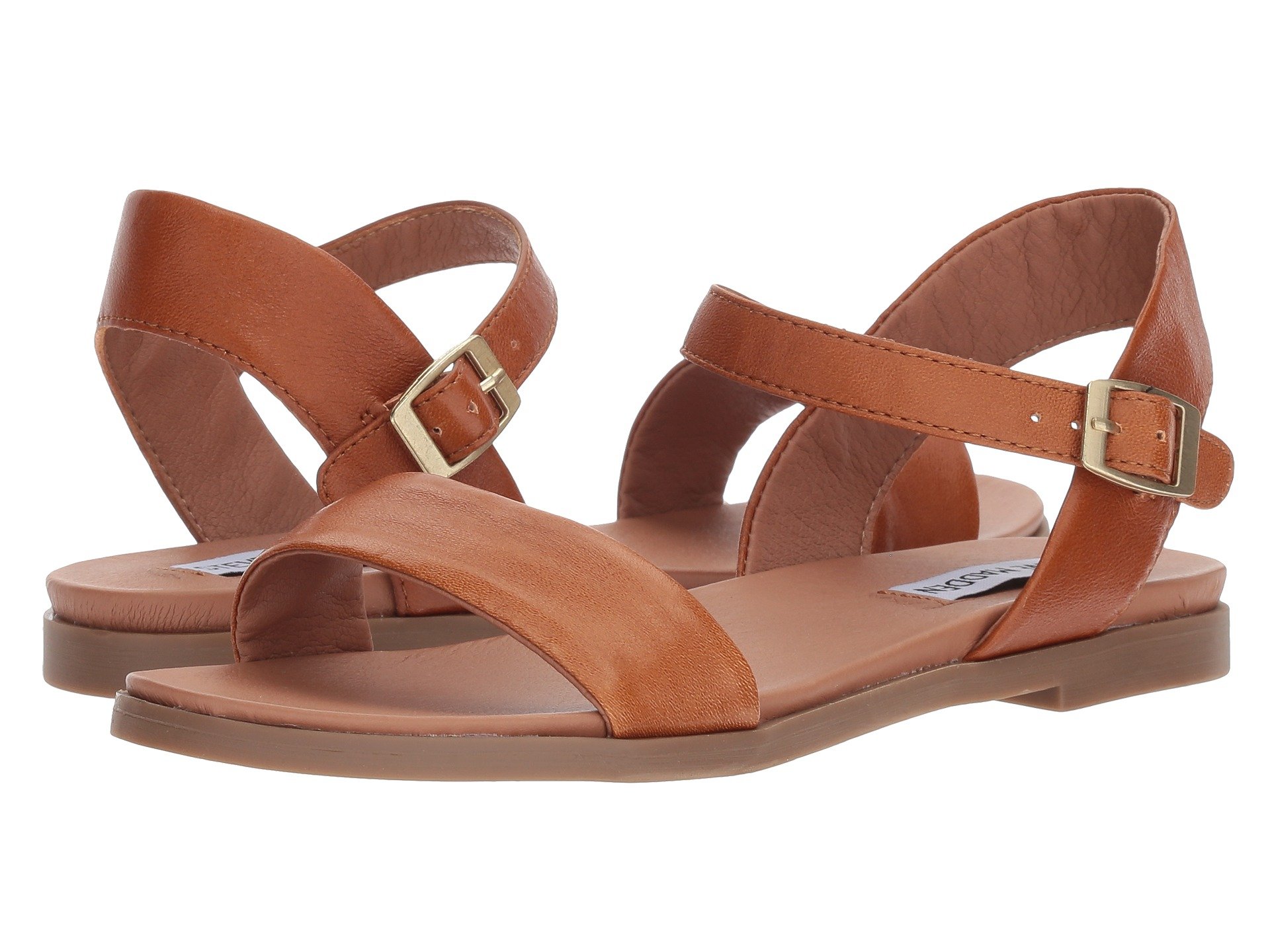 Dina Sandal